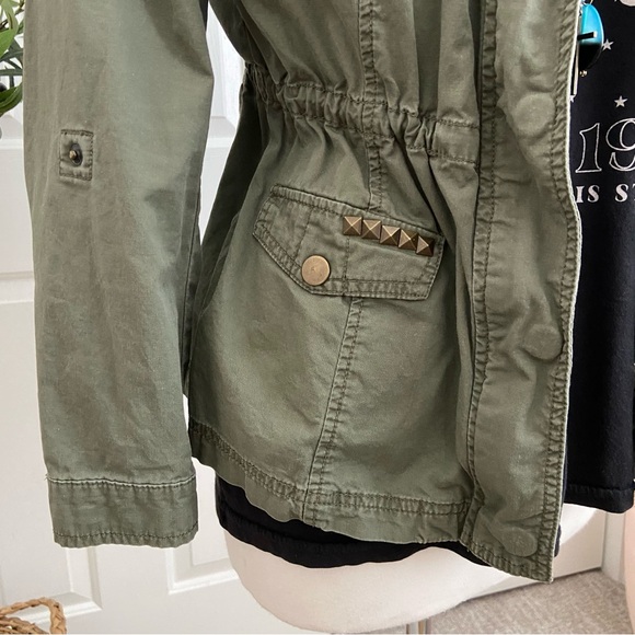 Cargo Utility Hoodie Jacket, Military Vibe, Adjustable Gathered Waist - Picture 3 of 14